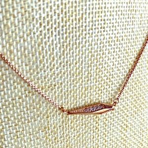 Kendra Scott necklace